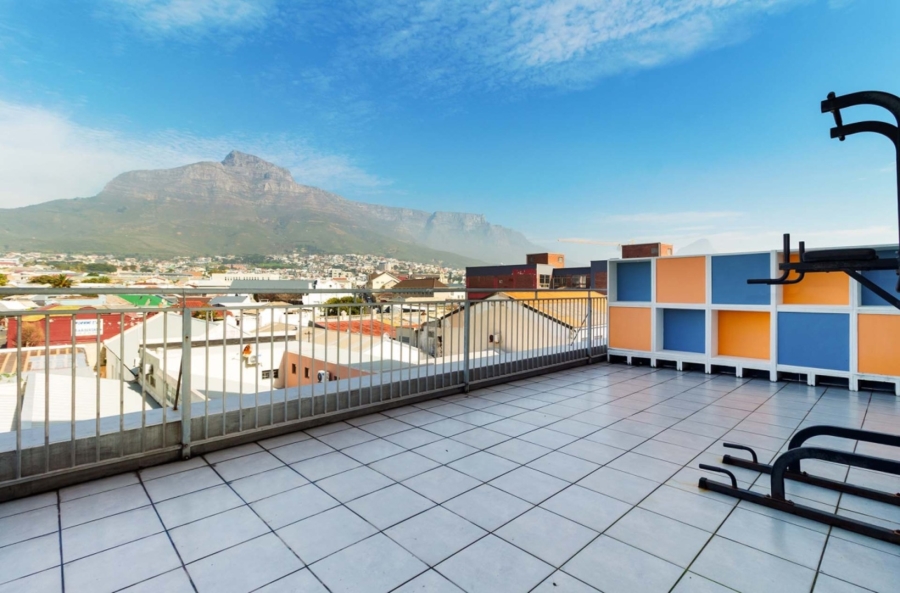 1 Bedroom Property for Sale in Woodstock Western Cape